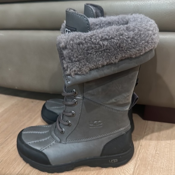 UGG BUTTE II TOGGLE TALL CWR BOOTS - kids 1 - Picture 5 of 12
